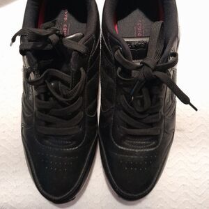 Levi’s memory foam Sneakers